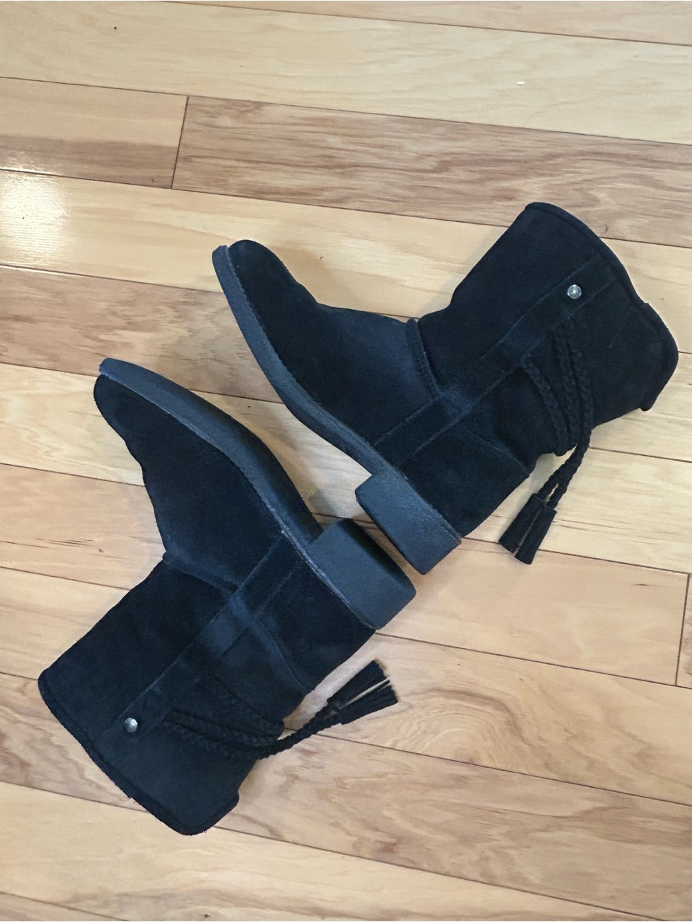 Abeo Blaine Women’s Black Winter Suede Mid-Calf Boots with Braided Tassel Detail - Picture 6 of 10